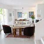 Janna - Sea View & Private Pool Villa