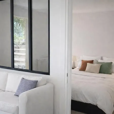 Janna - Sea View & Private Pool Hyeres