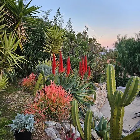 Janna - Sea View & Private Pool Villa Hyeres